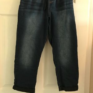 Walmart No Boundaries stretch pants